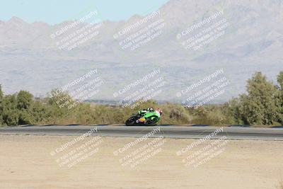 media/Dec-07-2025-CVMA (Sun) [[3e7d2de5dc]]/Race 8-Middleweight Shootout/